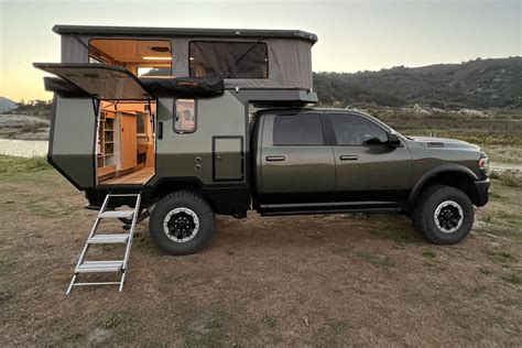 CAMPERS .